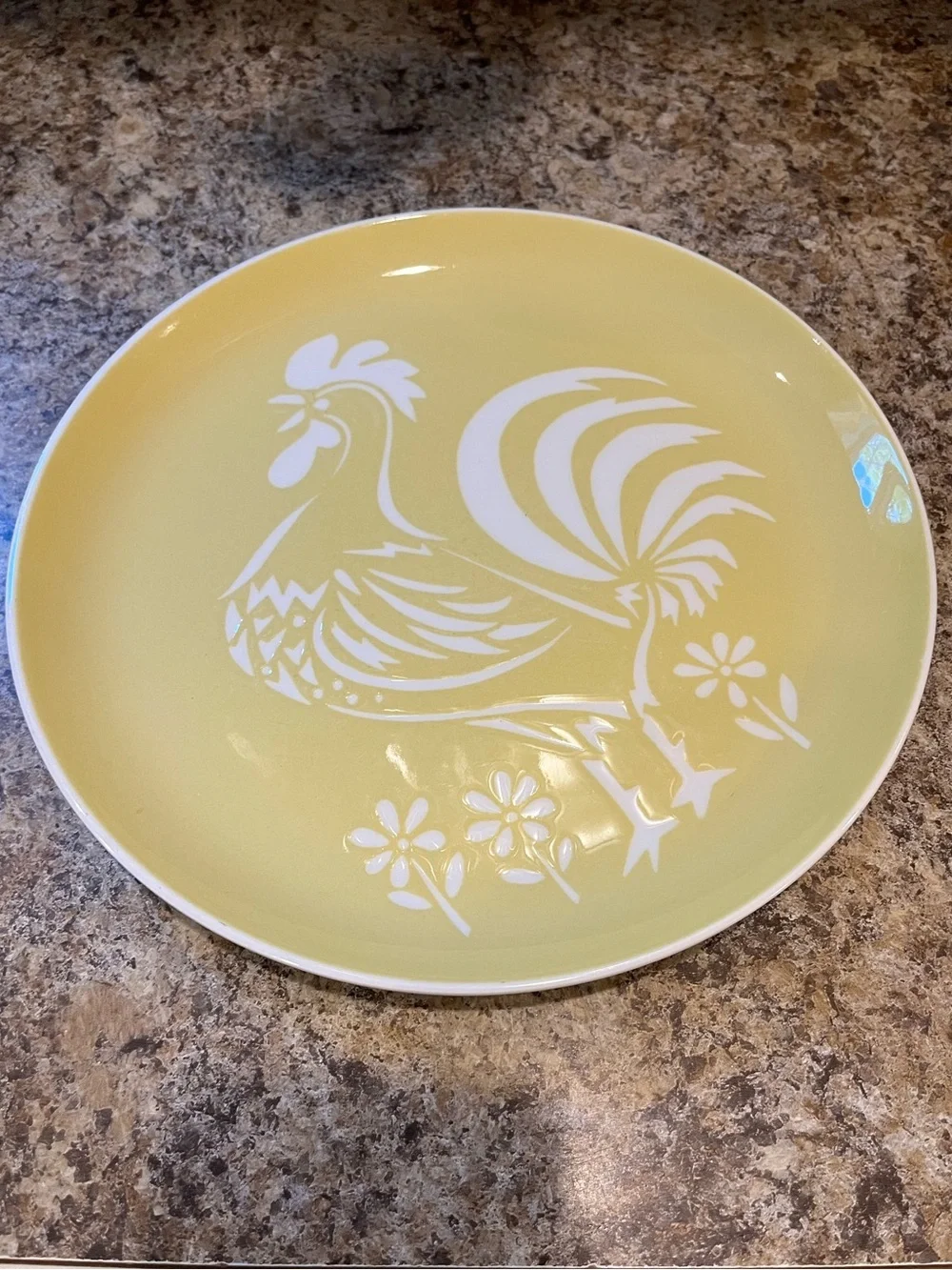Vintage Harkerware Yellow Rooster 10” Dinner Plate Made in USA